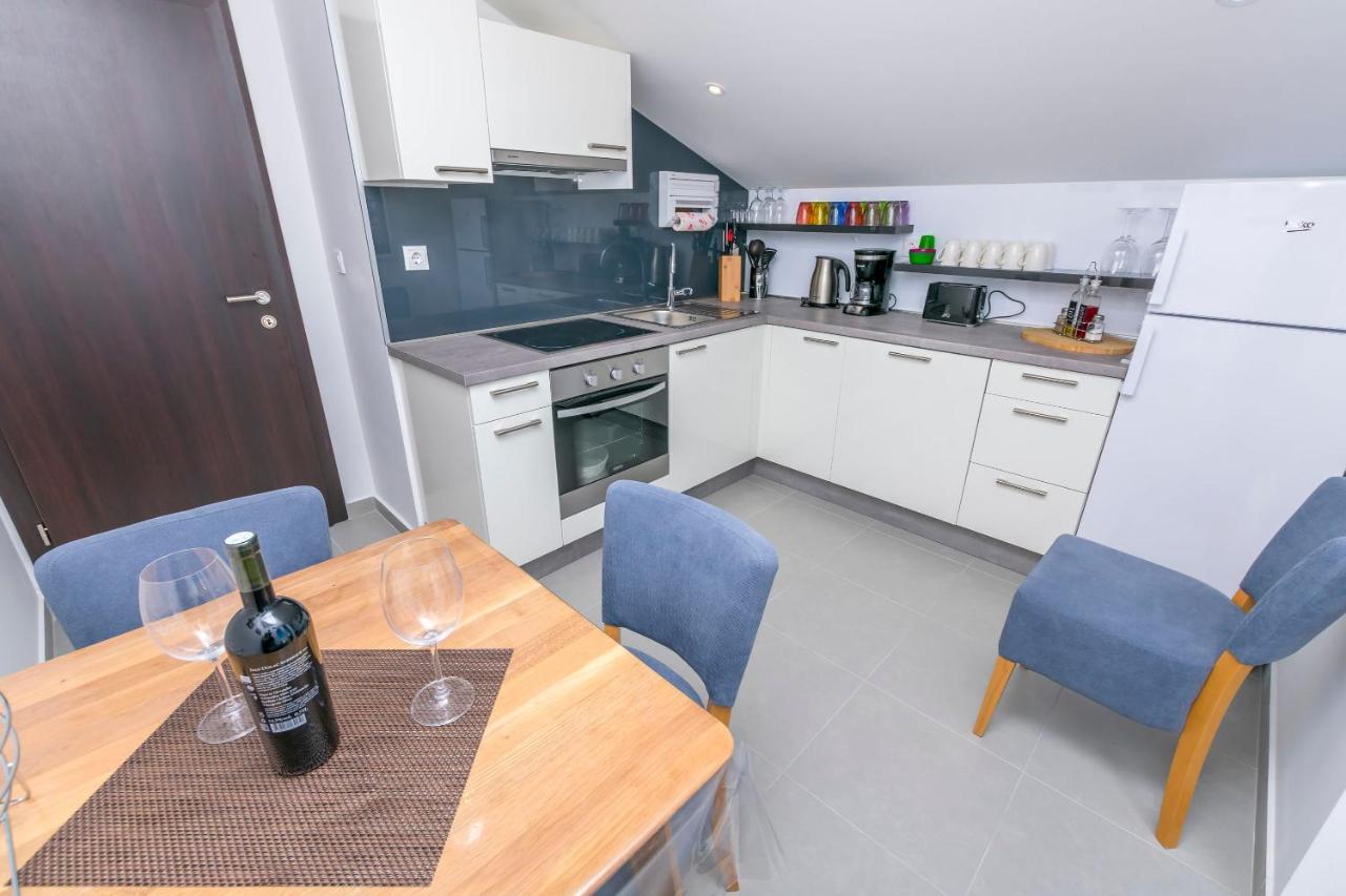 Apartments Visnja Rogoznica  Luaran gambar
