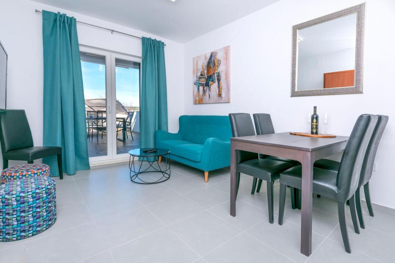 Apartments Visnja Rogoznica  Luaran gambar